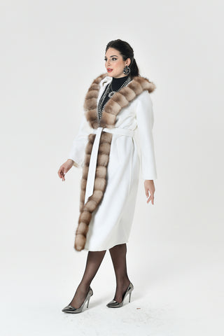 cashmere-hood-side-white-fur-coat