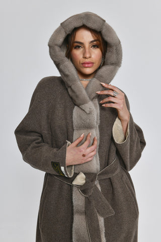 beige-brown-fur-coat